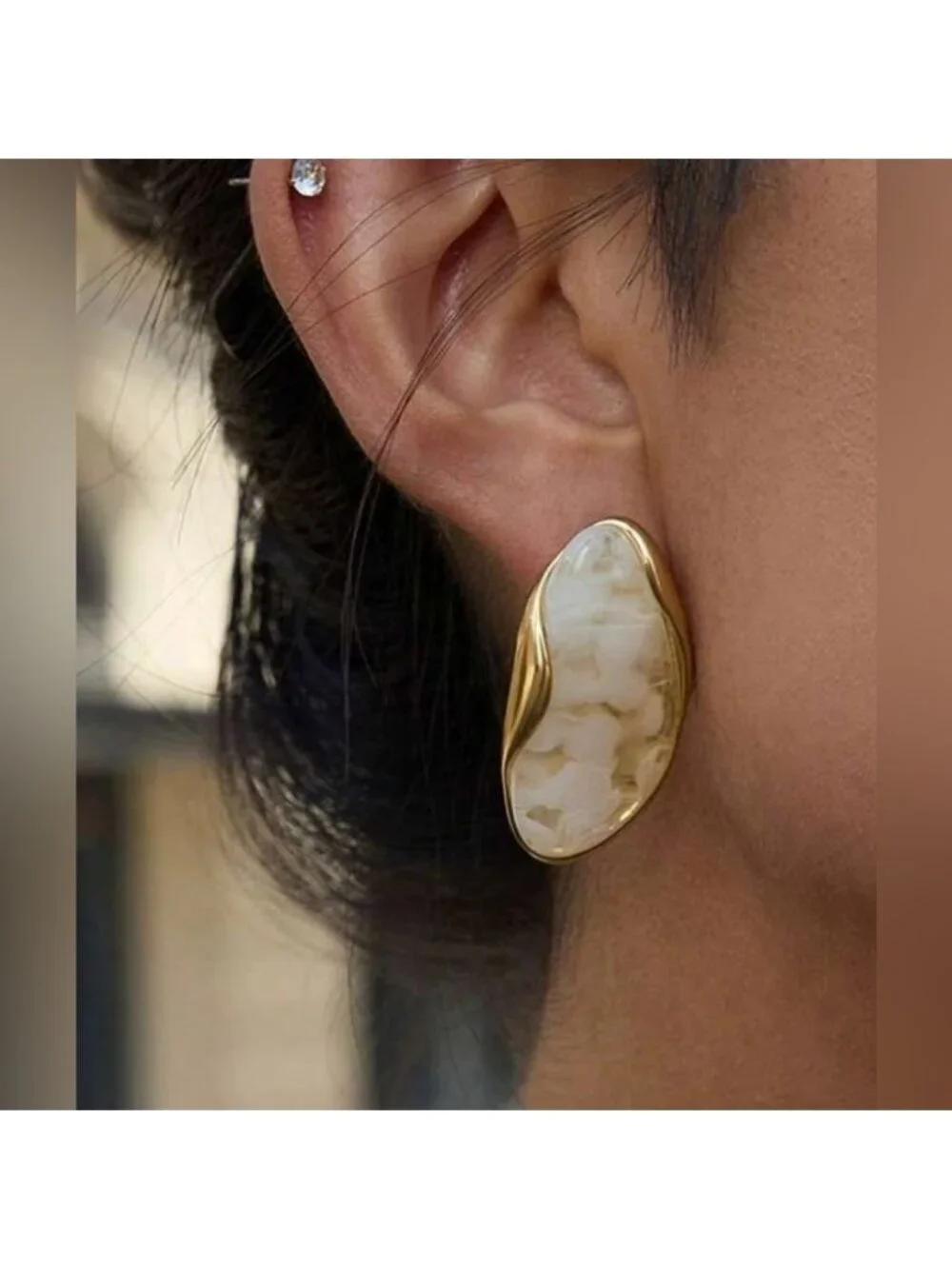 Stone Earrings Q845